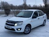 ВАЗ (Lada) Granta 2190 2015 годаүшін3 150 000 тг. в Актобе – фото 2