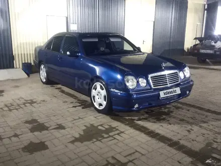 Mercedes-Benz E 230 1996 года за 3 200 000 тг. в Уральск – фото 10