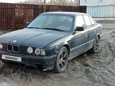 BMW 525 1993 года за 1 500 000 тг. в Семей – фото 2