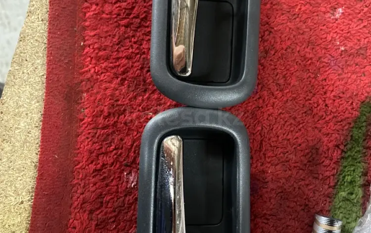 Ручка двери на хонда стрим за 5 000 тг. в Алматы