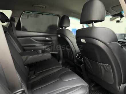 Hyundai Santa Fe 2019 года за 12 290 000 тг. в Павлодар – фото 19