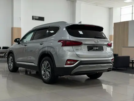 Hyundai Santa Fe 2019 года за 12 290 000 тг. в Павлодар – фото 3
