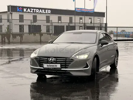 Hyundai Sonata 2023 года за 11 700 000 тг. в Шымкент – фото 2