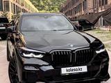 BMW X5 2021 года за 35 000 000 тг. в Алматы – фото 2