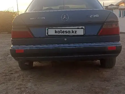 Mercedes-Benz E 230 1992 года за 1 000 000 тг. в Айтеке би – фото 4