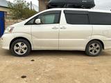 Toyota Alphard 2004 года за 7 500 000 тг. в Актау