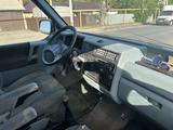 Volkswagen Transporter 1993 года за 2 500 000 тг. в Алматы – фото 4