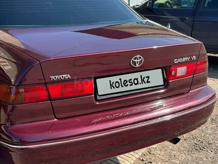 Toyota Camry 1999 года за 4 200 000 тг. в Мерке – фото 2