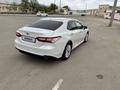 Toyota Camry 2021 года за 15 500 000 тг. в Жанаозен – фото 4
