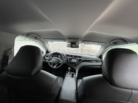 Toyota Camry 2021 года за 15 500 000 тг. в Жанаозен – фото 10