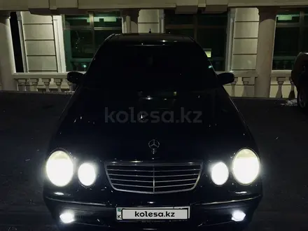 Mercedes-Benz E 500 1999 года за 6 300 000 тг. в Шымкент – фото 17