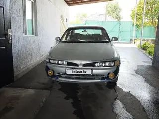 Mitsubishi Galant