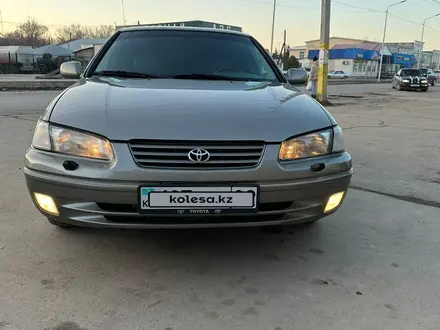 Toyota Camry 1998 года за 3 850 000 тг. в Алматы – фото 5