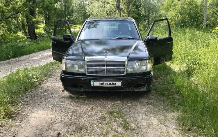 Mercedes-Benz E 200 1992 года за 1 200 000 тг. в Риддер