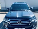 Toyota Land Cruiser 2019 годаүшін41 900 000 тг. в Астана – фото 2