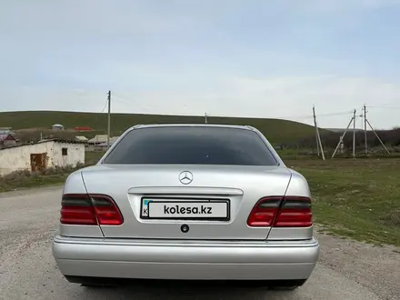 Mercedes-Benz E 240 1996 года за 3 600 000 тг. в Алматы – фото 15