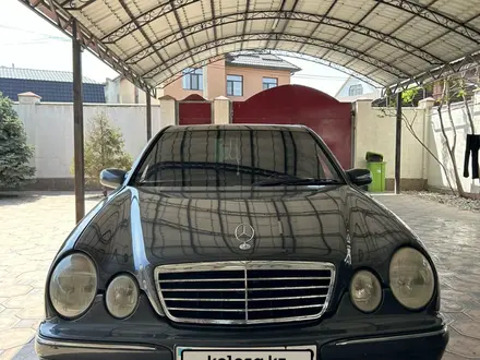 Mercedes-Benz E 430 2001 года за 5 200 000 тг. в Тараз – фото 2