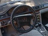 Mercedes-Benz E 230 1989 года за 1 200 000 тг. в Мерке – фото 4