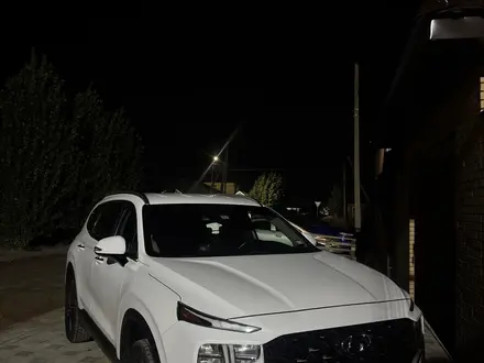 Hyundai Santa Fe 2023 года за 12 000 000 тг. в Уральск
