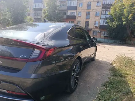 Hyundai Sonata 2022 года за 12 900 000 тг. в Костанай – фото 7