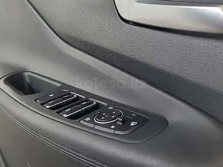 Hyundai Santa Fe 2020 года за 14 490 000 тг. в Алматы – фото 27