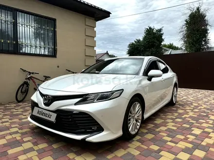 Toyota Camry 2019 года за 12 550 000 тг. в Костанай – фото 11