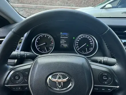 Toyota Camry 2019 года за 12 550 000 тг. в Костанай – фото 21