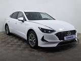 Hyundai Sonata 2023 года за 9 790 000 тг. в Астана – фото 3