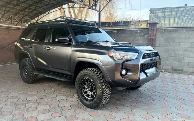 Toyota 4Runner 2016 годаүшін20 900 000 тг. в Алматы