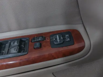 Toyota Camry 2001 года за 3 150 000 тг. в Астана – фото 19