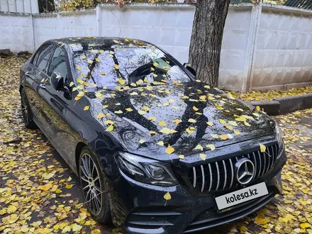 Mercedes-Benz E 400 2016 года за 23 000 000 тг. в Алматы – фото 44