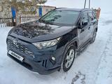 Toyota RAV4 2020 года за 16 300 000 тг. в Павлодар – фото 2