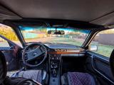 Mercedes-Benz E 200 1991 годаүшін1 200 000 тг. в Актобе – фото 5