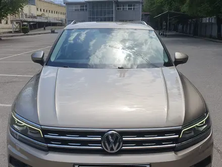 Volkswagen Tiguan 2019 года за 16 000 000 тг. в Алматы – фото 4