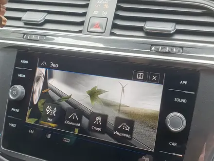 Volkswagen Tiguan 2019 года за 16 000 000 тг. в Алматы – фото 20