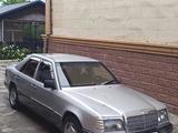 Mercedes-Benz E 230 1987 годаүшін1 400 000 тг. в Талдыкорган