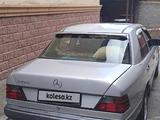 Mercedes-Benz E 230 1987 годаүшін1 400 000 тг. в Талдыкорган – фото 2