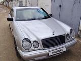 Mercedes-Benz E 320 1997 года за 5 500 000 тг. в Лисаковск – фото 3