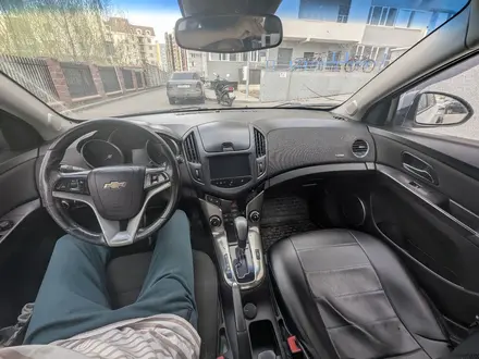 Chevrolet Cruze 2014 года за 3 250 000 тг. в Астана – фото 6