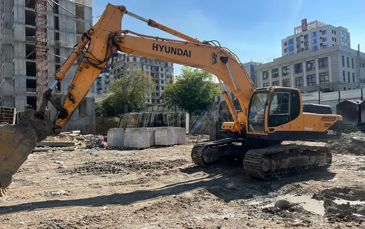 Hyundai  R300LC 2011 года за 18 500 000 тг. в Алматы