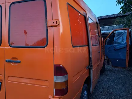 Mercedes-Benz Sprinter 1997 года за 3 600 000 тг. в Алматы – фото 8