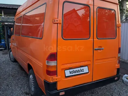 Mercedes-Benz Sprinter 1997 года за 3 600 000 тг. в Алматы – фото 7