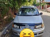 Toyota Ipsum 1996 года за 2 800 000 тг. в Алматы – фото 4