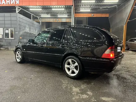 Mercedes-Benz C 320 1998 года за 2 900 000 тг. в Алматы – фото 4