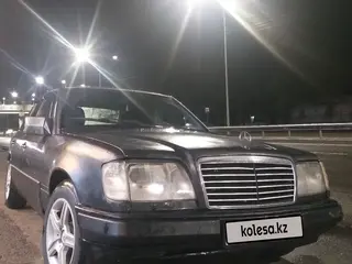 Mercedes-Benz E 280