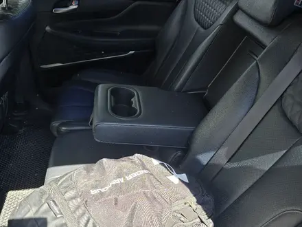 Hyundai Santa Fe 2020 года за 13 200 000 тг. в Усть-Каменогорск – фото 10