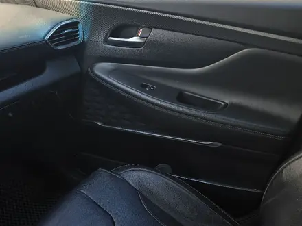 Hyundai Santa Fe 2020 года за 13 200 000 тг. в Усть-Каменогорск – фото 11