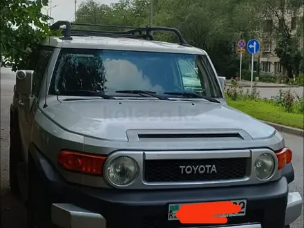 Toyota FJ Cruiser 2008 года за 14 000 000 тг. в Алматы