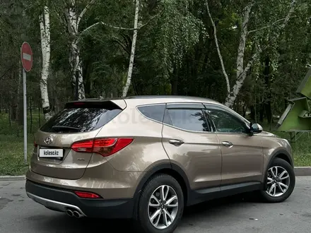 Hyundai Santa Fe 2014 года за 9 800 000 тг. в Алматы – фото 3