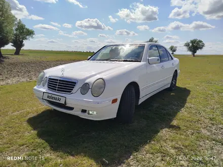 Mercedes-Benz E 320 2000 года за 4 700 000 тг. в Атырау – фото 13